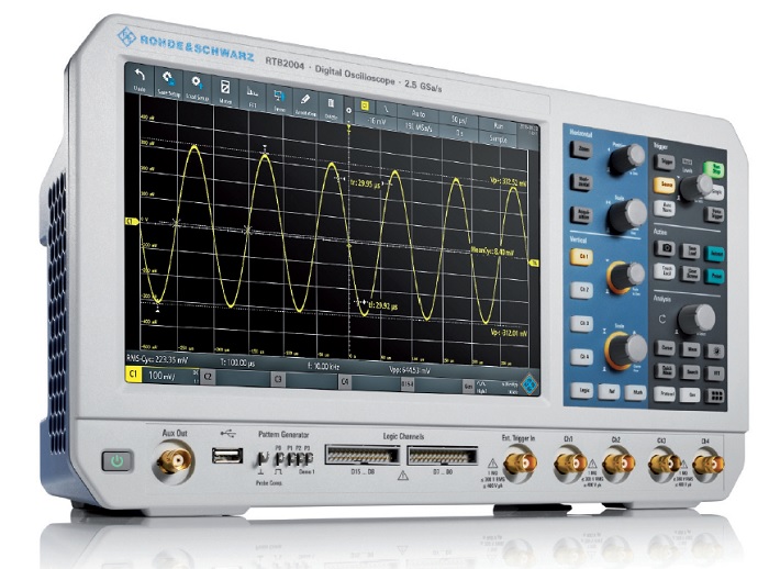 Osciloskop Rohde & Schwarz s vertikálním rozlišením 10 bitů