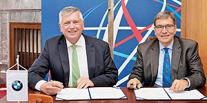 BMW Group a vláda ČR podepsali Deklaraci o spolupráci …