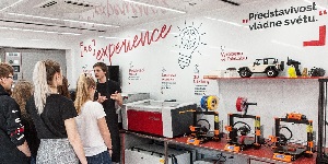 FabLab Experience: Největší pojízdná laboratoř z Česka míří do zahraničí