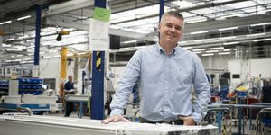 Závod Siemens BTS v Mohelnici slaví dvacetiny a nabírá 30 kvalifikovaných zaměstnanců pro obsluhu strojů, zejména CNC