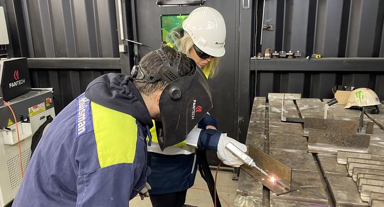 Huisman Czech Republic zavádí laserové svařování. Technologie přinese rychlejší a přesnější výrobu