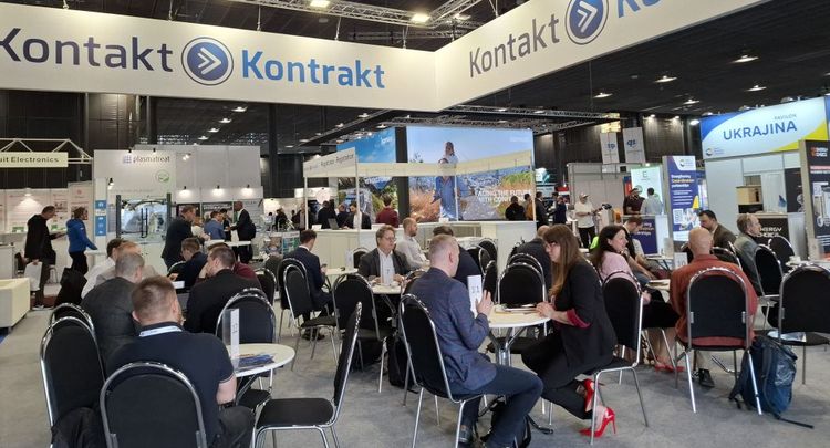 Kontakt-Kontrakt: Na AMPERu poprvé, ale ne naposledy